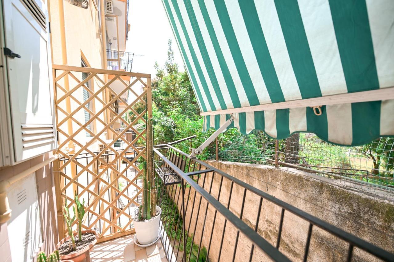 Living Salerno B&B エクステリア 写真